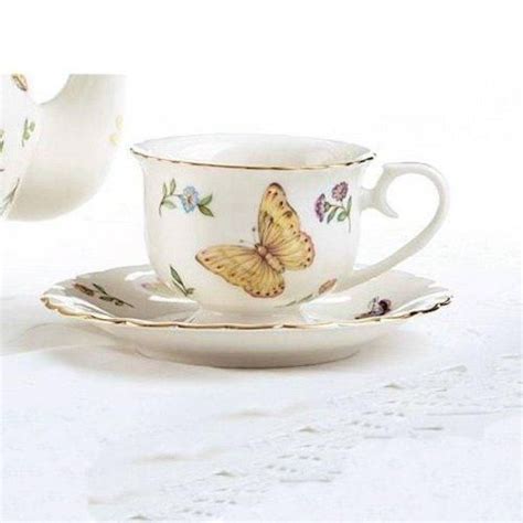 Beautiful Butterfly Tea Cups And Saucers Set Of 2 Tea