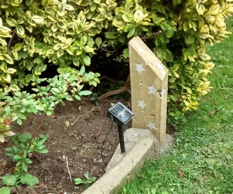 Concrete Garden Solar Light : 4 Steps (with Pictures) - Instructables