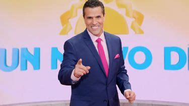 Marco Antonio Regil Revela Secreto Para Ser Mejor En La Cama