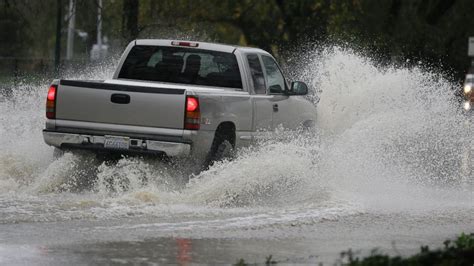 California Braces for Mudslides From 'Pineapple Express' Storm - ABC News