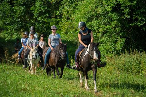 Balade Poney Au Fer à Cheval