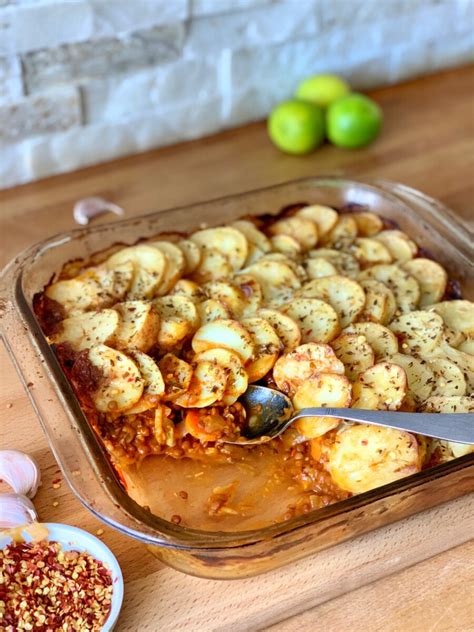 Easy Vegan Smoky Lentil Casserole - Munchyesta