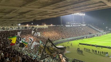 Torcida Do Vasco Esgota Em Poucas Horas Ingressos Para O Cl Ssico