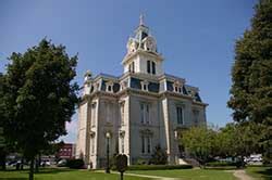 Davis County, Iowa Genealogy: Courthouse & Clerks, Register of Deeds ...