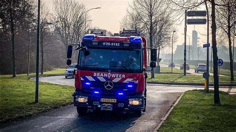 P Politie En Brandweer Met Spoed Naar Een Keukenbrand In Lelystad