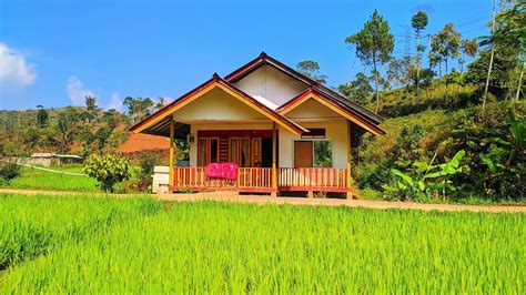 Kampung Terpencil Di Kakigunungsuasana Alam Dan Pegunungan Yang