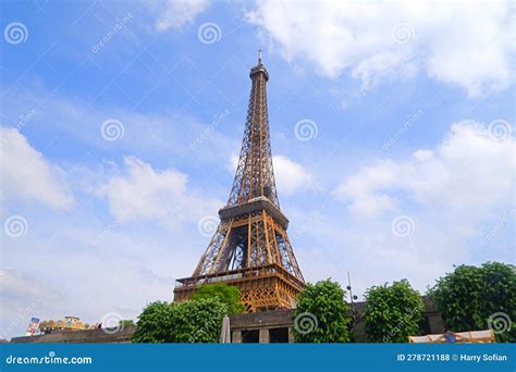 Eiffel Tower La Tour Eiffel Paris France Stock Photo Image Of