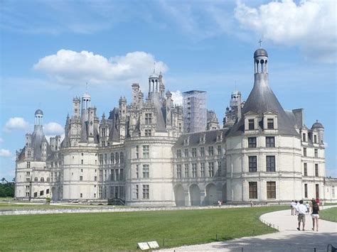 Europe S Most Famous Castles And Palaces Artofit