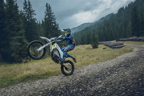 Husqvarna Amplia La Sua Gamma Di Moto Elettriche Con La Nuova Pioneer