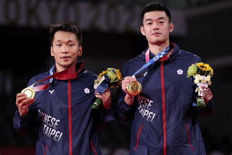 Unseeded Chinese Taipei Wins Gold In Badminton Mens Double Kyma