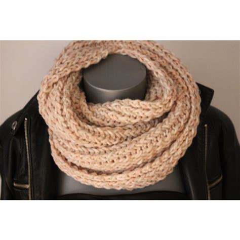 Snood Charpe En Laine Beige Ros Chin Emmafashionstyle