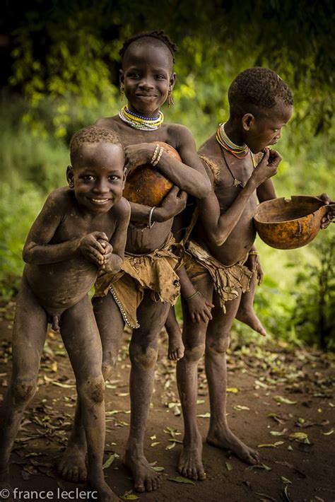 The Kara Tribe A Dinner Invitation And An Evening Of Dance France