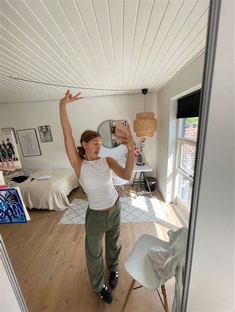 Pin af Angelina Ramirez på Fits Outfit ideer Inspirerende tøj Tøjsæt