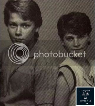 Joaquin Phoenix and Phoenix family childhood photos!! - Photos and Videos of Joaquin - Joaquin ...