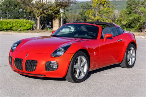 10k Mile 2009 Pontiac Solstice GXP Coupe 5 Speed For Sale On BaT