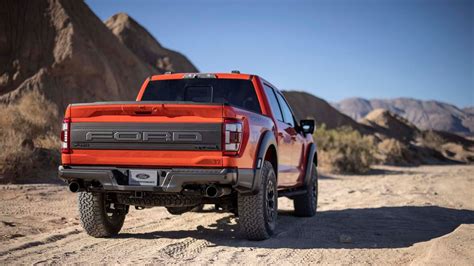 Choose Your 2021 Ford F 150 Raptor Wisely If You Want 37 Inch Tires