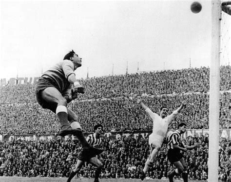 SIEMPRE FIELES ATLÉTICO DE MADRID 1 0 REAL MADRID 07 0