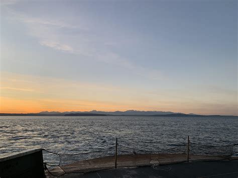 Sunset over the Olympic mountains from the Fauntleroy Ferry Terminal ...