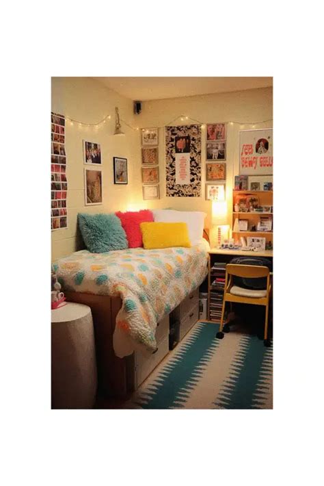 Create College Chic Cozy Dorm Room Ideas Quiet Minimal