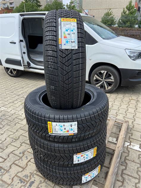 R Pirelli Scorpion Winter H Xl Zimowe Pabianice Olx Pl