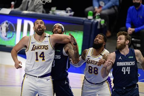 Marc Gasol: Lakers' Center Situation 'Not Ideal For Everybody'