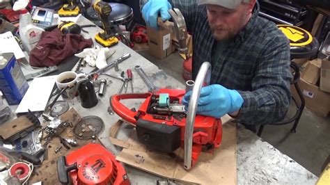 Replacing Crankshaft Seals On A Homelite Super Xl Chainsaw Youtube