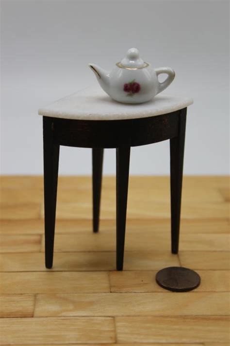Hepplewhite Corner Table Members Gallery The Greenleaf Miniature