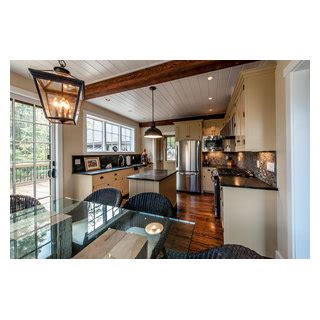 The Grantham Lakehouse Farmhouse Kitchen Boston By Yankee Barn