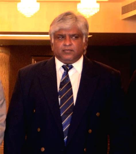 Former Sri Lankan Minister Arjuna Ranatunga arrested over violent clash