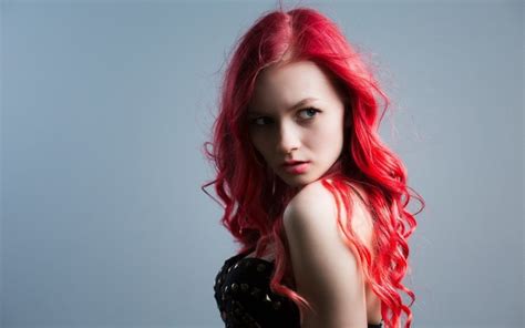 Face Women Model Portrait Dyed Hair Simple Background Long Hair Open Mouth Red