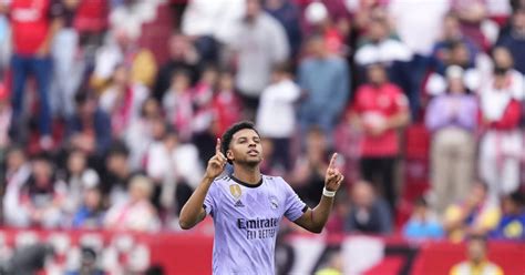 Real Madrid Remonta Y Vence Por 2 1 Al Sevilla De La Mano De Rodrygo