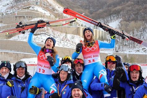 Olimpiadi La Discesa Libera Tricolore Goggia E Delago Sul Podio