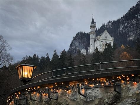 Castillo De Neuschwanstein En Invierno Castillo De Los Cisnes En La