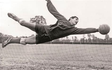 Fallece Antonio La Tota Carbajal Leyenda Del Futbol Mexicano