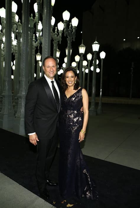 Kamala Harris And Doug Emhoff S Cutest Pictures Popsugar Celebrity Uk