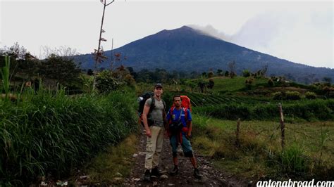 COMPLETE GUIDE TO GUNUNG KERINCI (GUNUNG PLASTIC TRASH), SOUTH EAST ASIA’S HIGHEST VULCANO ...