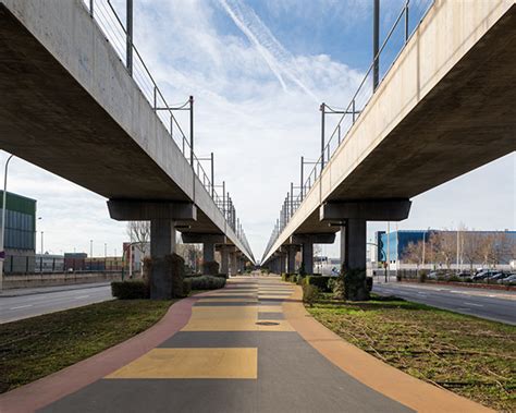 Zona Franca Metro Station On Behance