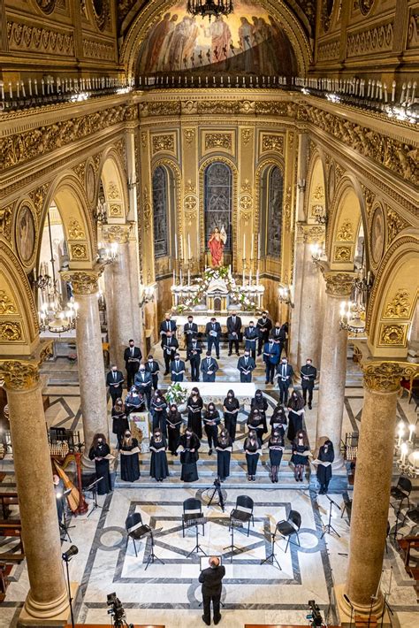 Messina In Festa Per I 100 Anni Della Basilica Di S Antonio Si Apre