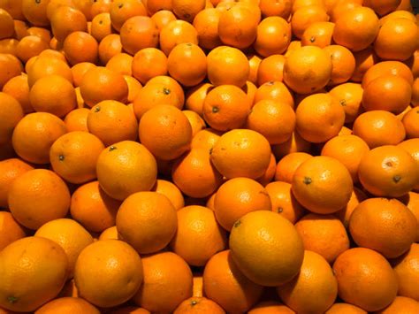 Stack Of Oranges Stock Photos Pictures And Royalty Free Images Istock