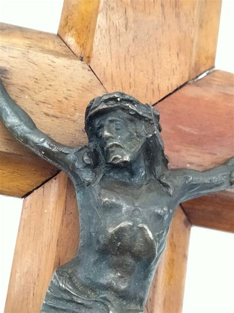 Crucifix Bronze Walnut Early 20th Century Catawiki