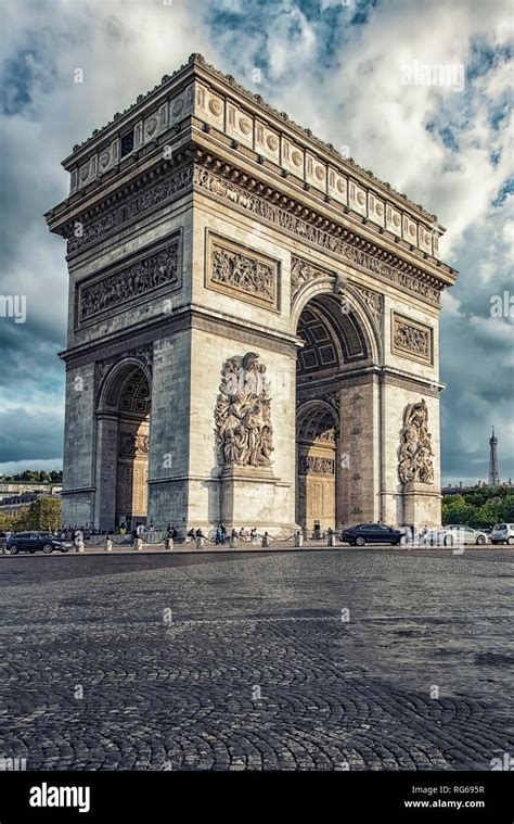 Paris Arc Triumph Hi Res Stock Photography And Images Alamy