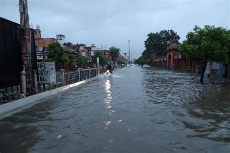 Rajasthan Monsoon मूसलाधार बारिश से पानी पानी हुआ जयपुर देखें तस्वीरें Patrika News