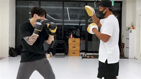 Bts Jungkook Flaunting His Boxing Skills In New Video Is Workout