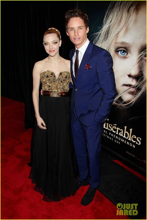 Amanda Seyfried And Eddie Redmayne Les Miserables Ny Premiere Photo