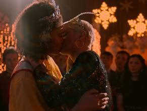 Never Have I Ever Nude Scenes Aznude