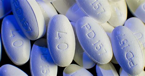 Heart Experts Debate Who Should Take Statins