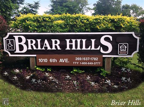 Briar Hills Apartments