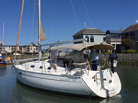 2000 Beneteau Oceanis 321 Cruiser For Sale Yachtworld