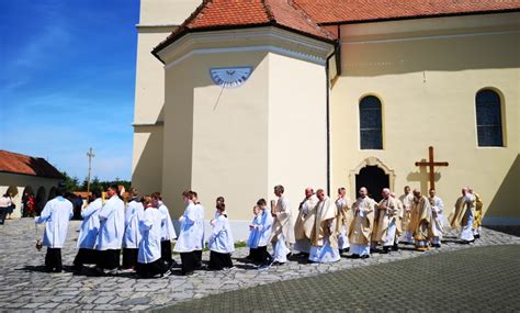 Proštenje u Župi Presvetog Trojstva Nedelišće Nedelist