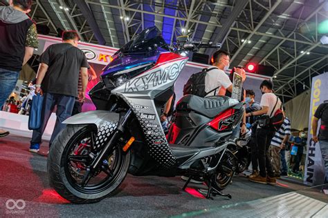 5萬6國民神車、krv鏈條版現身！kymco 新豪邁125、krv Moto 180正式發表 Supermoto8